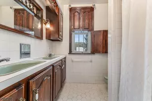 225 W Washington Ave, Washington Boro, NJ 07882 - Photo 14