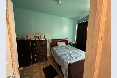 876 Stuyvesant Ave, Irvington, NJ 07111 - Photo 6