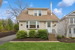 84 Pine St, Verona, NJ 07044 - Photo 1