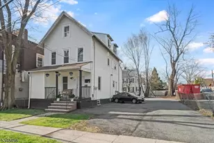 27 William St, Montclair, NJ 07042 - Photo 1