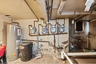 37 Jay St, Newark, NJ 07103 - Photo 42