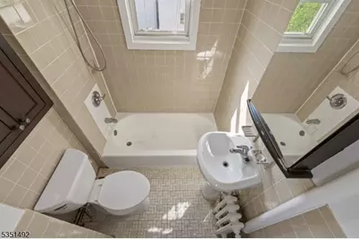 37 Jay St, Newark, NJ 07103 - Photo 24