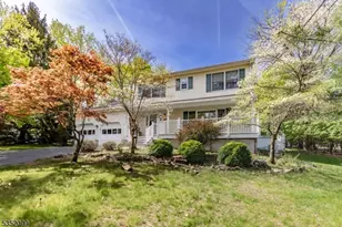 97 Bennington Pkwy, Franklin Township, NJ 08823 - Photo 1