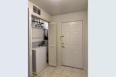 121 Courter Rd #82, Franklin Lakes, NJ 07417 - Photo 6