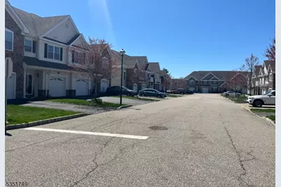 19 Dogwood Ln #19, Wanaque, NJ 07420 - Photo 6