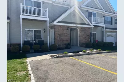 19 Dogwood Ln #19, Wanaque, NJ 07420 - Photo 2