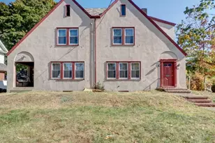 613 Westminster Ave, Elizabeth, NJ 07208 - Photo 1