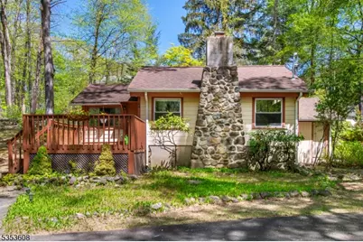 84 Lee Hill Rd, Byram Township, NJ 07821 - Photo 1