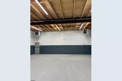 67 Woodside Pl, Newark, NJ 07104 - Photo 6