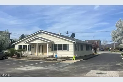 6 Church St, Vernon Twp., NJ 07462 - Photo 2