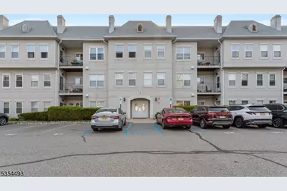 521 Brittany Dr, Wayne, NJ 07470 - Photo 1