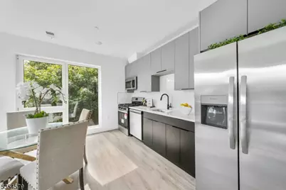 15 S 13th St #305, Newark, NJ 07107 - Photo 6