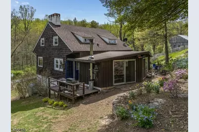 350 Tunnel Rd, Bethlehem Township, NJ 08802 - Photo 1