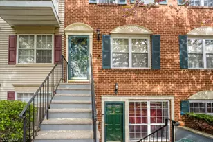 12 Rider Ct, Newark, NJ 07103 - Photo 1