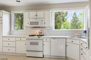 416 Rosemont Ringoes Rd, Delaware Township, NJ 08559 - Photo 20