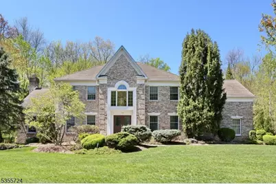 12 Hutton Dr, Mahwah, NJ 07430 - Photo 1