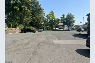 599 Springfield Ave, Berkeley Heights Township, NJ 07922 - Photo 2