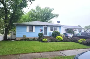 122 Walnut Ave, Pompton Lakes, NJ 07442 - Photo 1