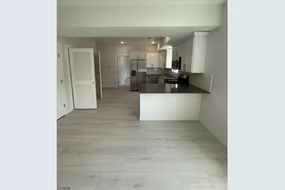 261 Marshall St #507, Paterson, NJ 07503 - Photo 4