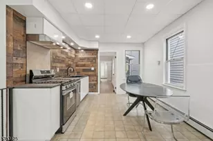 72 Houston St, Newark, NJ 07105 - Photo 1