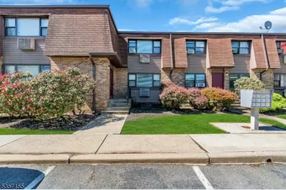 1133 Livingston Ave #11C, North Brunswick Township, NJ 08902 - Photo 1