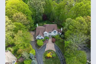 9 Melissa Drive, Denville, NJ 07834 - Photo 1