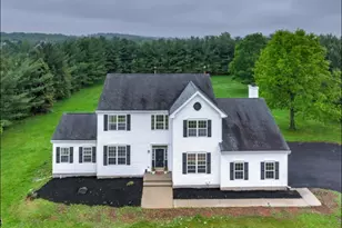 27 Suydam Rd, Franklin Township, NJ 08873 - Photo 1