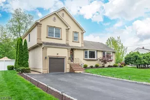 4 Malcolm Dr, Fairfield, NJ 07004 - Photo 1