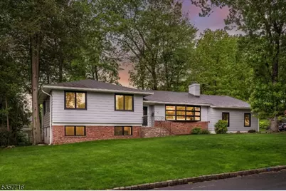 15 Crossbrook Pl, Livingston, NJ 07039 - Photo 1