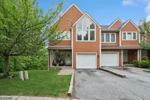 1 Wimbledon Dr, Vernon, NJ 07462 - Photo 1