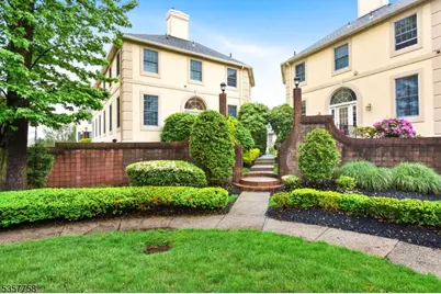 8 Sevell Cir #8, Clark Township, NJ 07066 - Photo 1