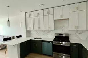 321 E 3rd St, Plainfield City, NJ 07060 - Photo 2