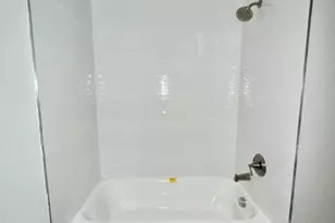 321 E 3rd St, Plainfield City, NJ 07060 - Photo 8