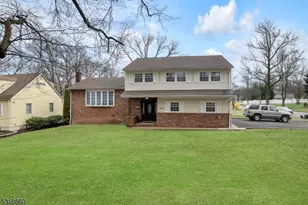 293 Oak Ridge Rd, Clark Township, NJ 07066 - Photo 1