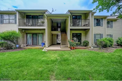 62 Taylor Dr, Franklin Township, NJ 08823 - Photo 1