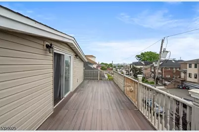 263 Morningside Ave, Cliffside Park, NJ 07010 - Photo 30