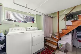 263 Morningside Ave, Cliffside Park, NJ 07010 - Photo 32