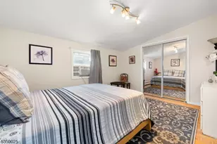 263 Morningside Ave, Cliffside Park, NJ 07010 - Photo 20