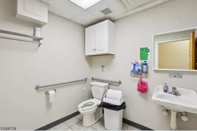 18 Microlab Rd, Livingston, NJ 07039 - Photo 14