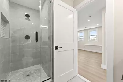 136 Elm St, Newark, NJ 07105 - Photo 26