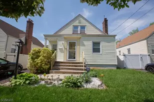 916 Sheridan Ave, Roselle, NJ 07203 - Photo 1