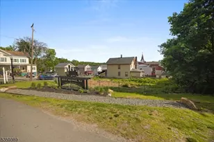 77 Main St, High Bridge, NJ 08829 - Photo 8