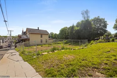 77 Main St, High Bridge, NJ 08829 - Photo 6