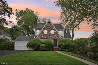 10 Highland Pl, West Orange Township, NJ 07052 - Photo 1