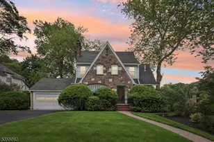 10 Highland Pl, West Orange Township, NJ 07052 - Photo 1