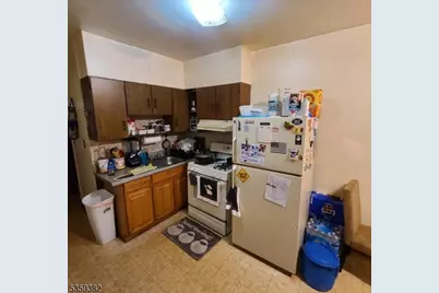 660 Mount Prospect Ave, Newark, NJ 07104 - Photo 8