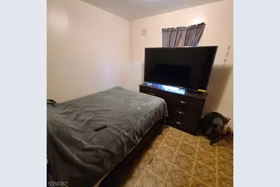 660 Mount Prospect Ave, Newark, NJ 07104 - Photo 12