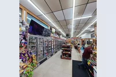 660 Mount Prospect Ave, Newark, NJ 07104 - Photo 2