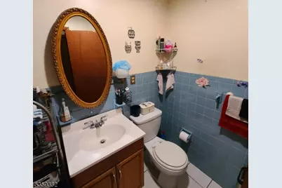 660 Mount Prospect Ave, Newark, NJ 07104 - Photo 10