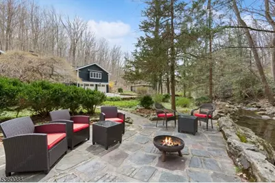 8 Boulder Hill Rd, Tewksbury Township, NJ 07830 - Photo 12